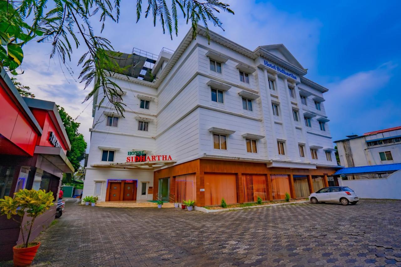 Hotel Sidhartha Chalakudy Kizhake Chalakudi Экстерьер фото